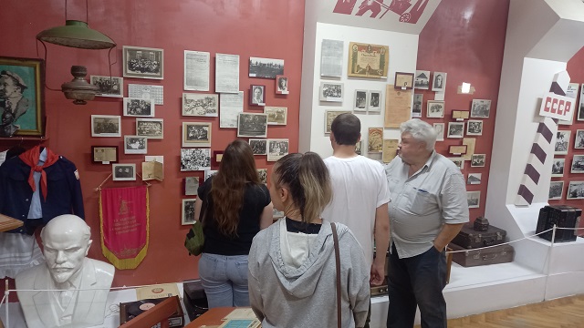 Del1 3